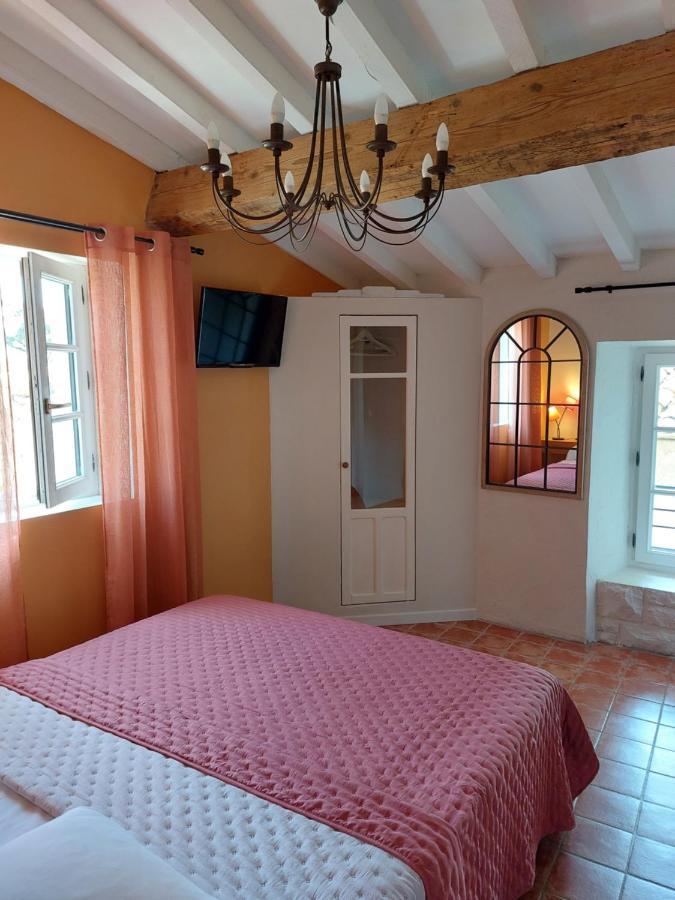 Le Logis Des Remparts Coeur De La Cite Medievale Et Parking Inclus Holiday home *